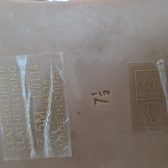 Tory Burch Silver Metallic Leather Strap T Logo Thong 7.5 - Picture 16 of 16